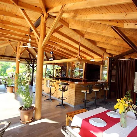 Ξενοδοχείο Nerissa Çıralı