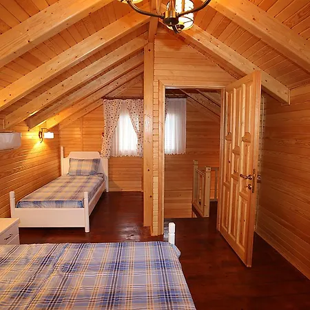 Ξενοδοχείο Nerissa 3*