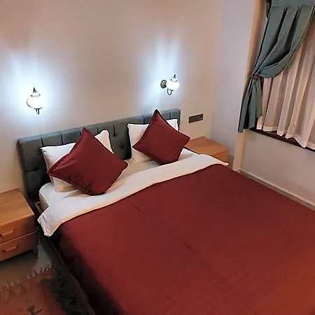 Nerissa Çıralı