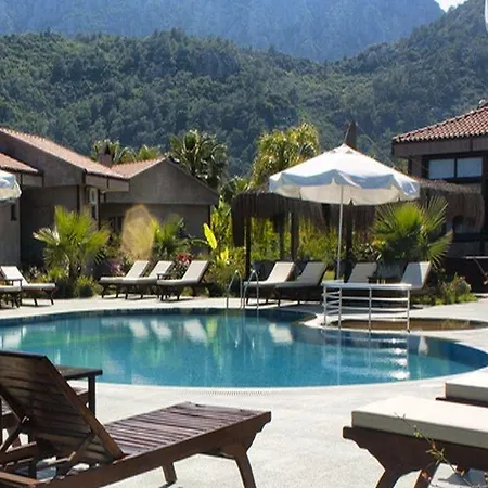 Nerissa Hotel 3*