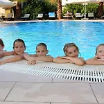Nerissa 3*